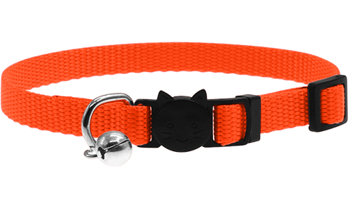 Viktig Breakaway Kattehalsbånd Oransje justerbart kattehalsbånd med sikkerhetslås, kattemotiv og liten sølvbjelle, lett og komfortabelt design.