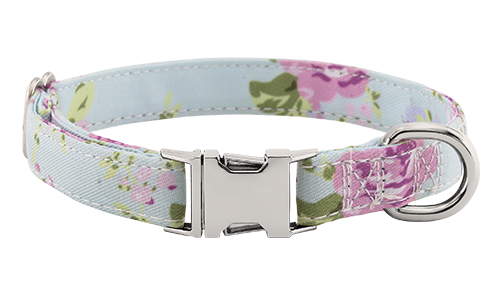 Halsbånd til Hund med Gravert Spenne Pastellfarget blomstermønstret hundehalsbånd med metallspenne for inngravering, 27-40 cm langt, med D-ring.