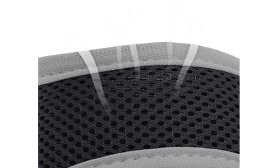 Mykt polstret og justerbar munnkurv til hund Grå polstret justerbar hundemunnkurv i lett nylonmateriale, med ekstra sterk stropp for sikker passform.