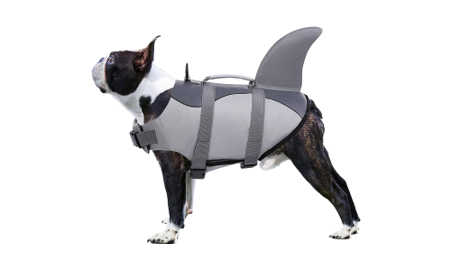 Hai-tema hundesvømmevest med sikre stropper, for sikkerhet og flyt. Passer for ulike typer hunder.