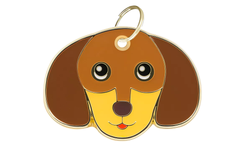 Inngravert id brikke hund formet som et Dachshund-hund med et smil og gullkant, designet for hunde-ID-merker.