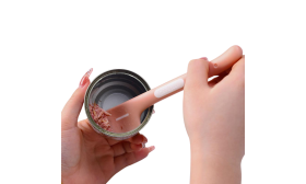 Silikonskje til dyrefôr med langt håndtak – Spatel for våtfôr til hund og katt