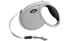 Uttrekkbart Hundebånd Grå uttrekkbart hundebånd med svart ergonomisk håndtak, mykt grep og metallklips for trygg feste.